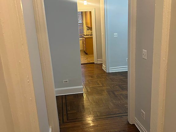 4th image of 45-16 39th Pl #2B