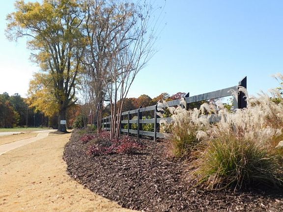 4th image of 121 Foxbank Cir Lot 6