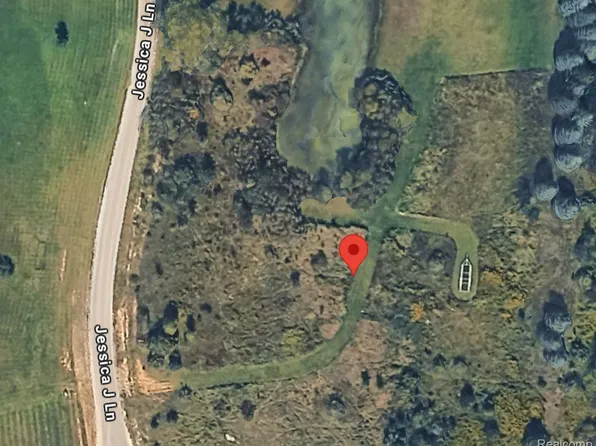 9759 Jessica J Ln, Salem, MI 48175