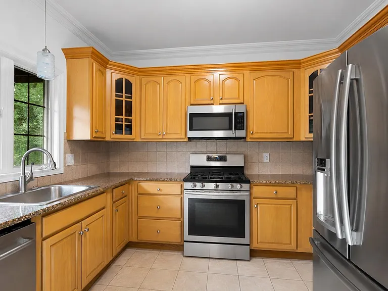 9 Hackensack Plank Rd — Photo 11