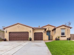 5015 Westmont St, Riverside, CA 92507