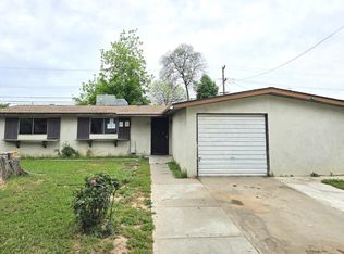 1257 N Bailey Ave, Fresno, CA 93727