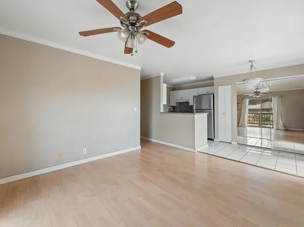 480 Kenolio Rd APT 14-202, Kihei, HI 96753