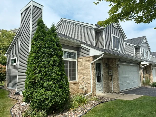 581 Mission Hills Dr — Photo 16