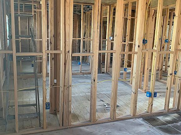 4th image of 6311 Heards Ln