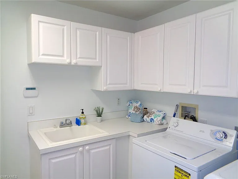 515 Laguna Royale Blvd #102 — Photo 26