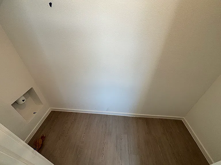 1830 Sanderling St — Photo 13