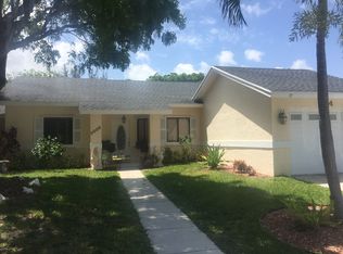 1814 Pierce Dr, Lake Worth, FL 33460