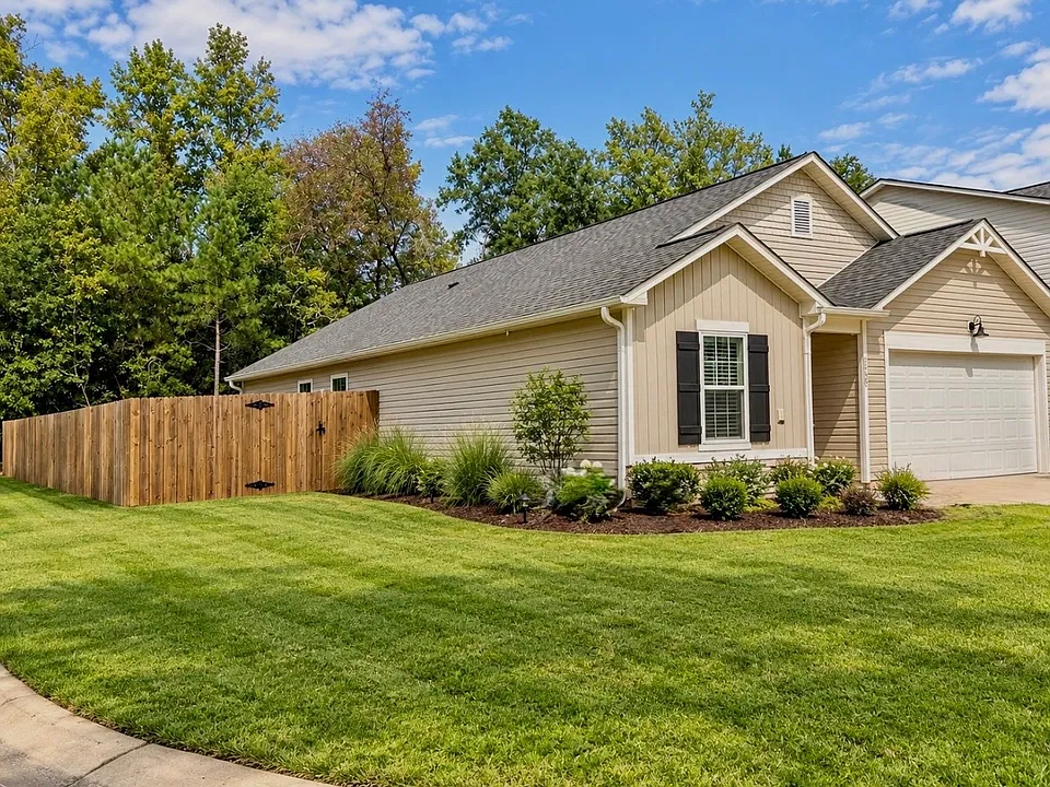 3035 Day Dream Ln