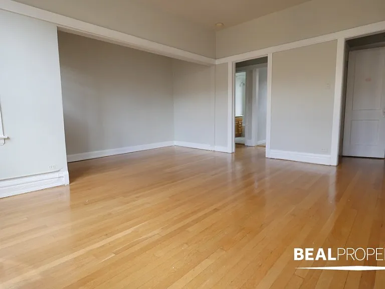 721.5 W Barry Ave #B3 — Photo 2
