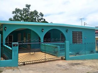 L28 Calle 11, Vega Baja, PR 00693