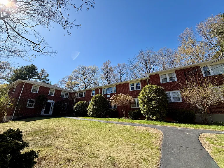 Exterior (Side w/ Unit Placement)