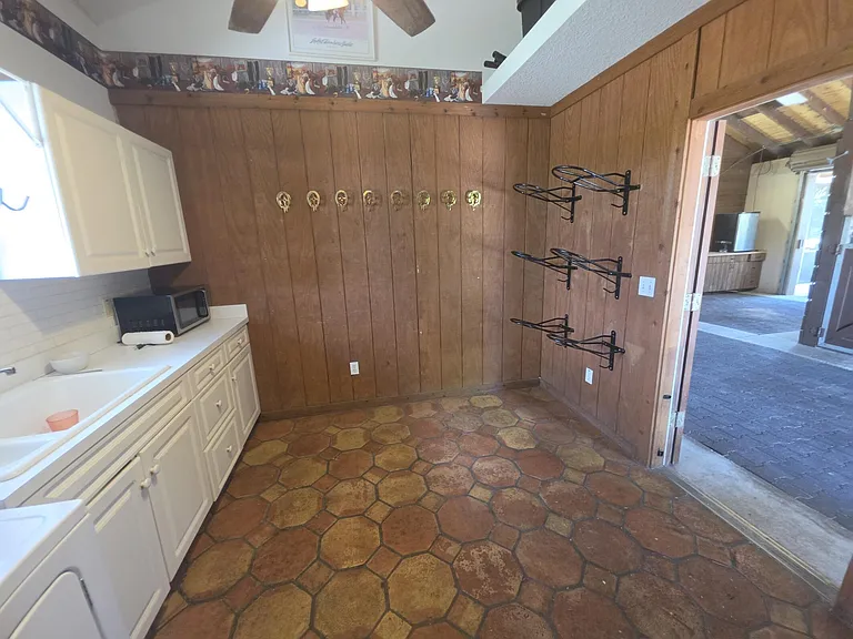 14127 Equestrian Way — Photo 12