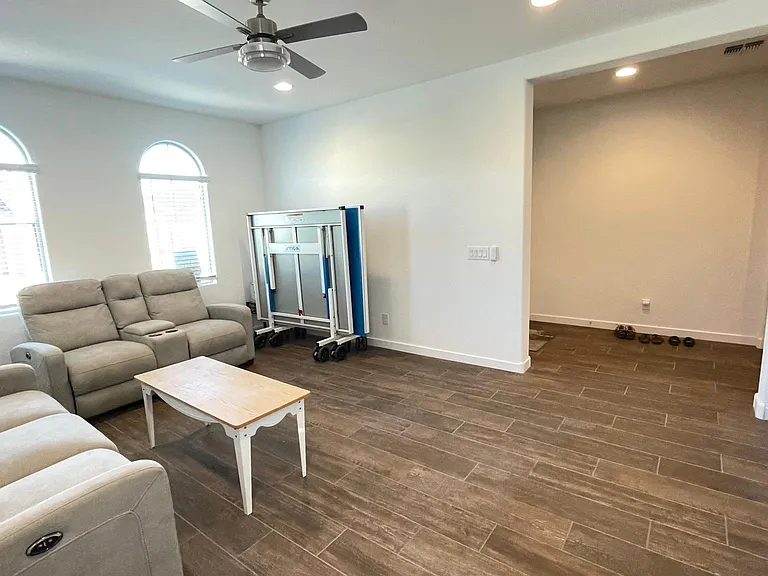 1547 W Corral Rd — Photo 21