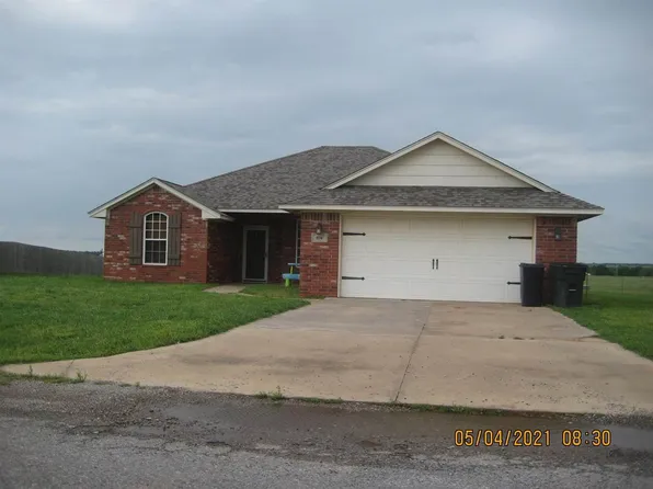 104 S 6th Ave, Sterling, OK 73567