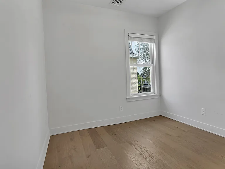 182 Waterman St #2D — Photo 17