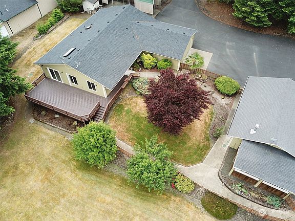 5th image of 350 E Union Heights Dr