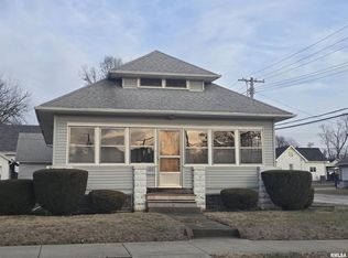 633 S 20th St, Quincy, IL 62301