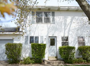 680 Wildwood Dr, Holland, MI 49423