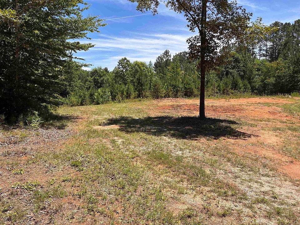 1st image of 418 Green River Rd