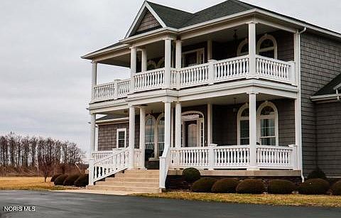 4th image of 1300 Heisler Rd