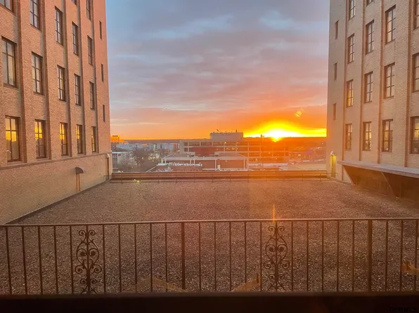 128 N 13th St APT 706, Lincoln, NE 68508