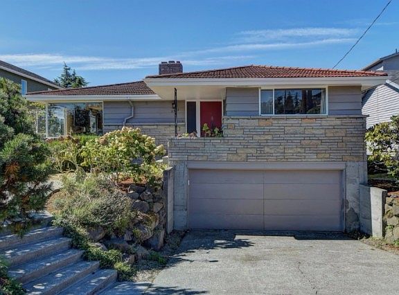 3rd image of 2512 NW 195th Pl