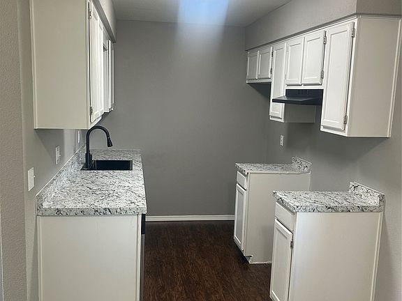 3rd image of 333 N 3rd St