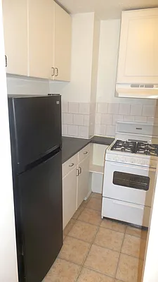 Sold by Metro Garden Realty NYC | media 3