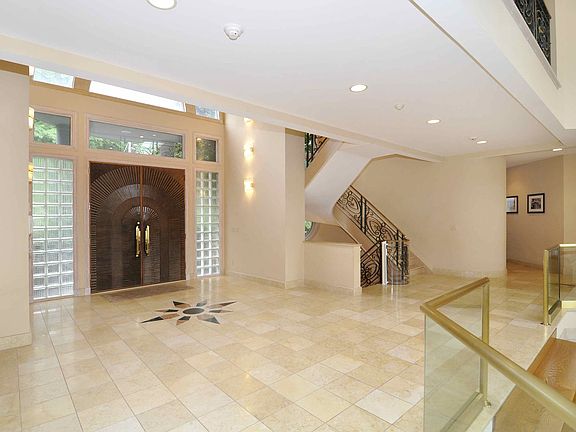 Grand Entry Foyer