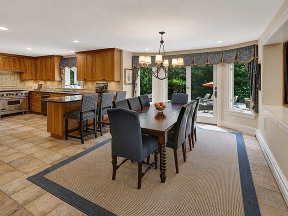 5th image of 6 Windsor Pl