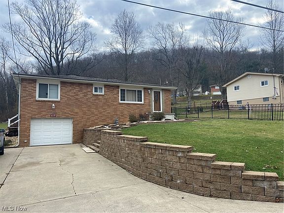 3rd image of 419 Nebo Dr