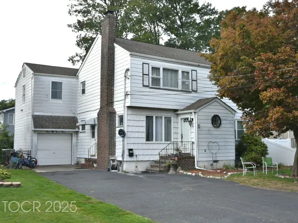 105 Parkway Floor 2, Rochelle Park, NJ 07662