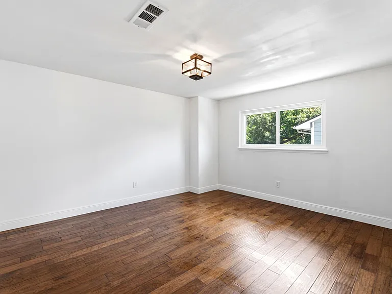 4810 Bayou Vista Dr — Photo 39
