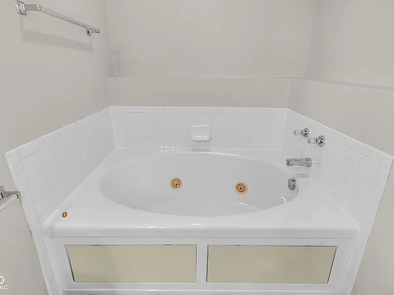 14502 Baldwin Ln — Photo 36