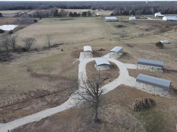 18861 Lambeau Trl, Monroe City, MO 63456