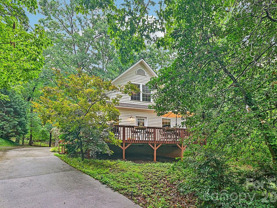 1st image of 8658 Dog Leg Rd