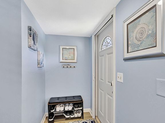 4th image of 18490 SE Wood Haven Lane #F