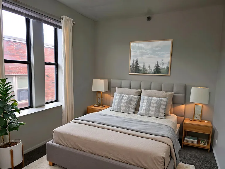 590 Parkview Dr #202 — Photo 12