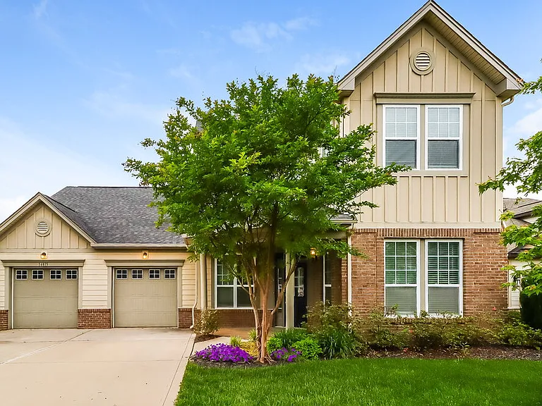 14815 Long Iron Dr — Photo 1