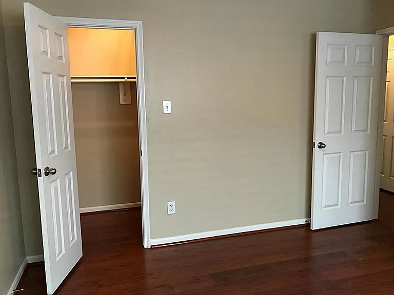 2311 Keegan Hollow Ln — Photo 17