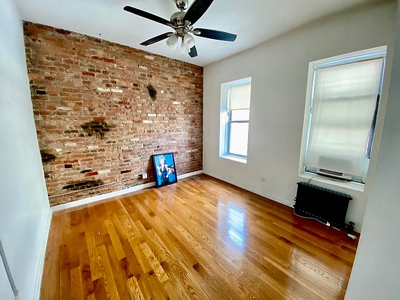 4th image of 309 E Houston St APT 3D
