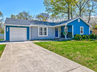 111 Hemlock Dr, Rio Grande, NJ 08242