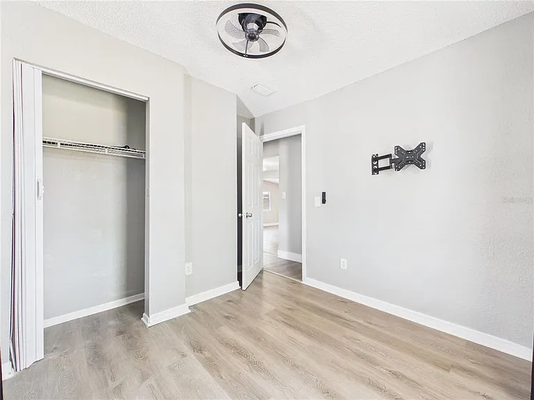 605 S Disston Ave — Photo 19