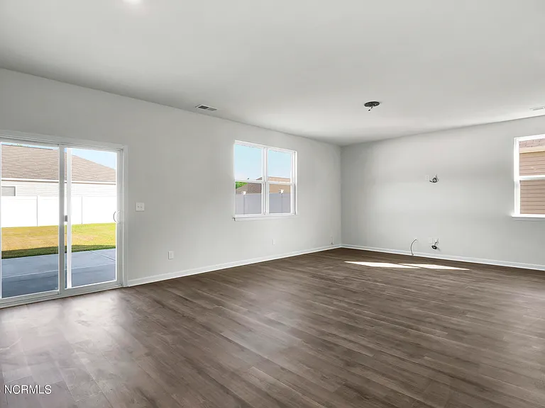 9098 Saint George Rd — Photo 3