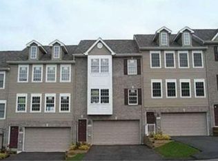 4020 Great Star Ct #B, Jeannette, PA 15644