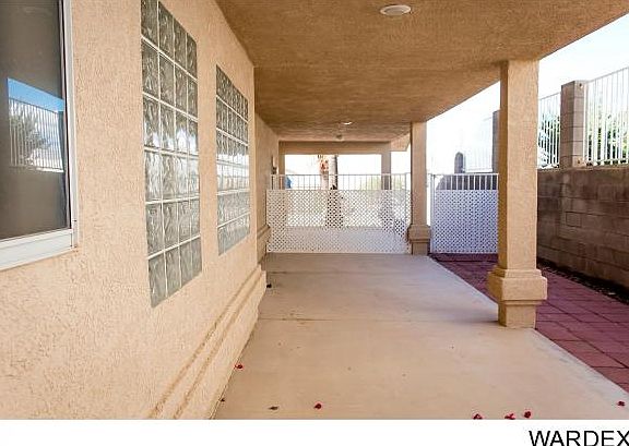 5th image of 808 Park Hill Ave