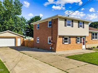 11011 Oliverda Dr, Louisville, KY 40272