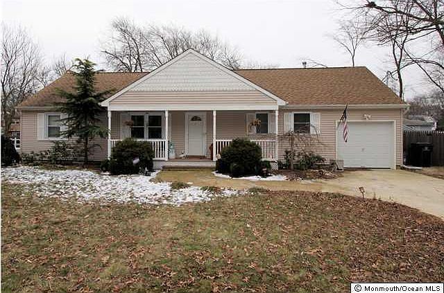 2nd image of 2323 6th Ave