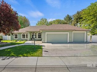 2167 E Gleneagle Dr, Eagle, ID 83616